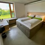 Szálloda Avaneo 3*